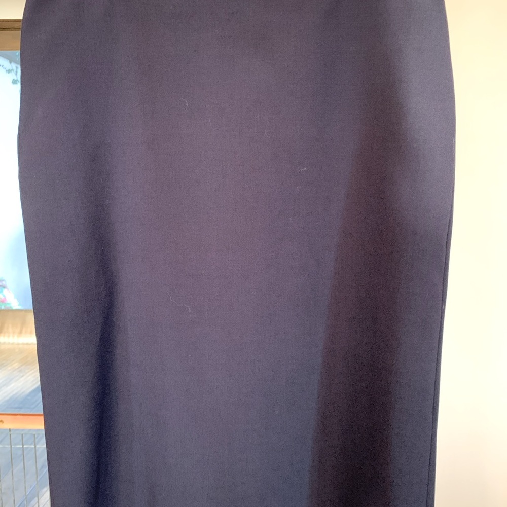Victoria Secret slim pencil skirt with back slit